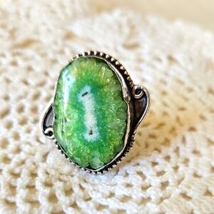 Silver Plate Green Kiwi Solar Quartz Druzy Ring Size 9